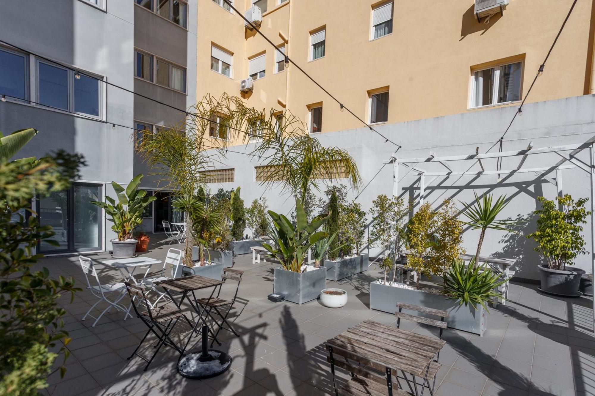 Neegroni Balcony In Lisbon - By Misha'S Place 1A المظهر الخارجي الصورة